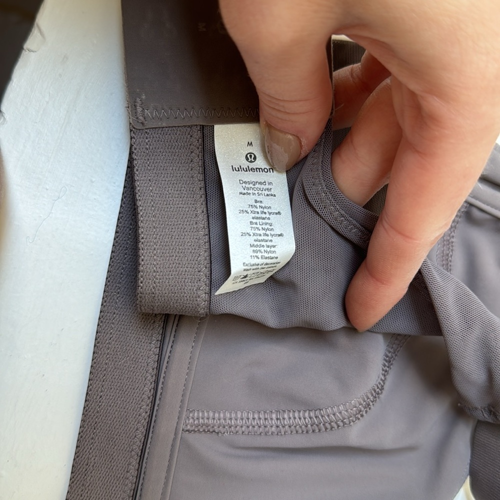 Lululemon Bra - Picture 5 of 6